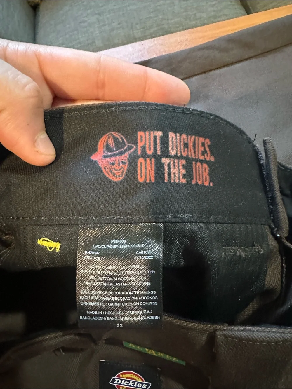 Dickies versatile black